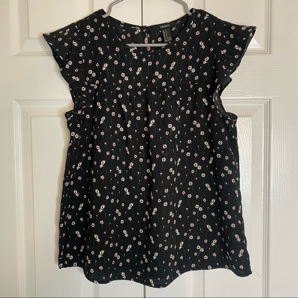 Floral ruffle shoulder top